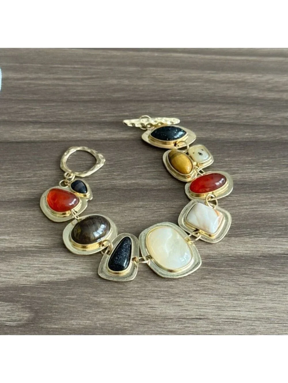 Multicolor Stone Bracelet Q293